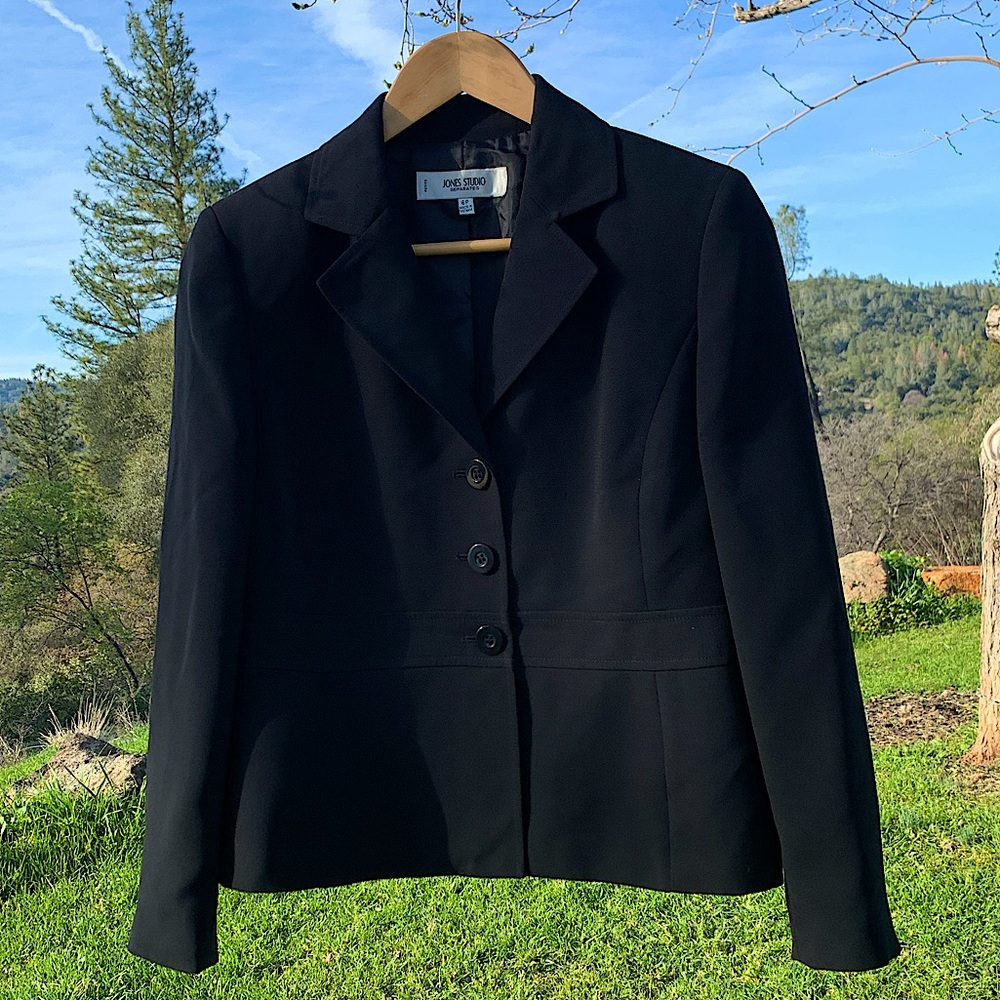 Jones studio separates petite black blazer